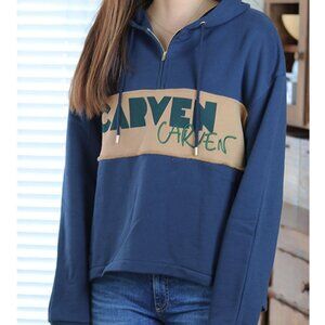 NWT - CARVEN Women's Sweatshirt Navy – Effortless Style for Everyday Wear!